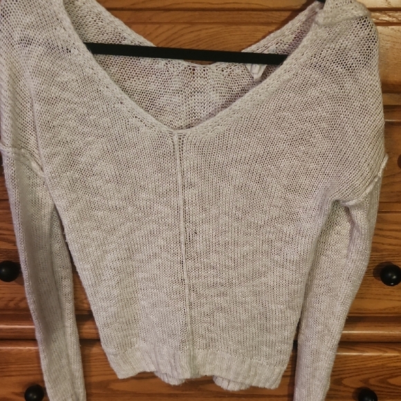 Hippie Rose Heather Gray V-Neck Sweater - Picture 1 of 6